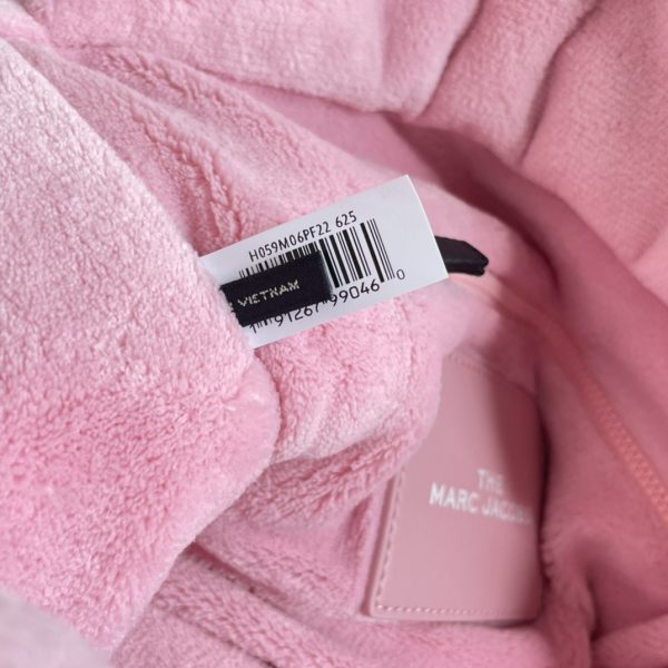 Marc Jacobs Tote Bag Autumn And Winter New Towel Bag Feels Soft And Comfortable With Long Shoulder Strap Detachable Adjustable Dust Bag White - Image 9