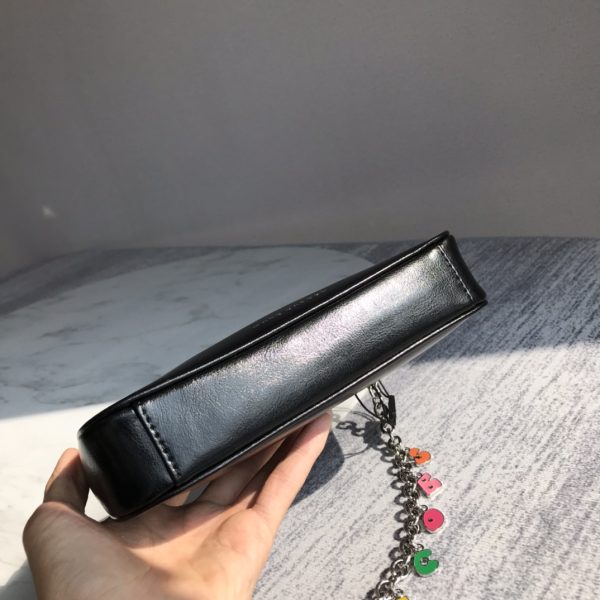 Marc Jacobs Devon Charm Purse Letter Chain Armpit Bag Shoulder! The Shoulder Strap Can Be Detached To Make A Necklace Black - Image 6