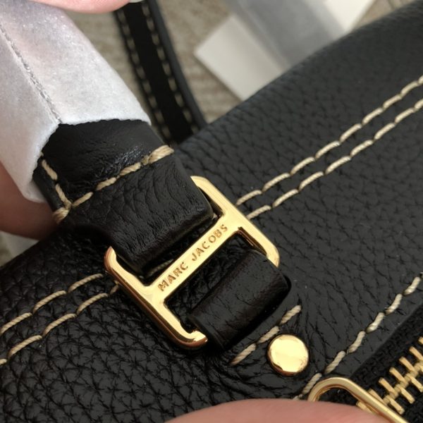 Marc Jacobs Tote Cross-Body Bag Pebbled Top Cowhide Leather Ultra-Soft And Delicate Dust Bag Black - Image 5