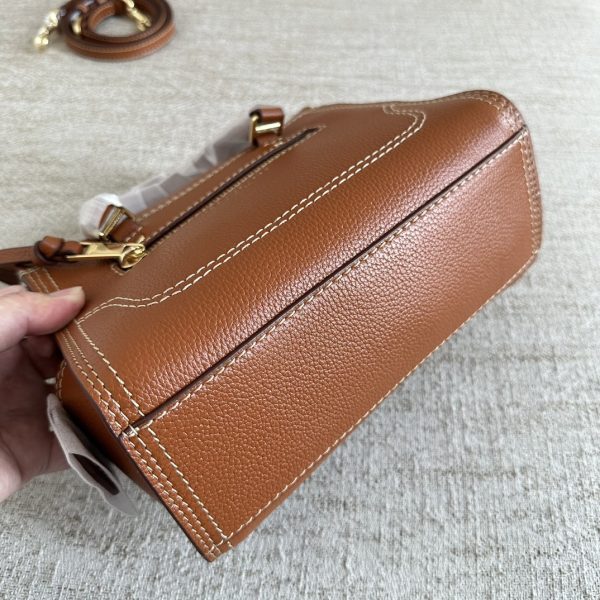 Marc Jacobs Tote Cross-Body Bag Pebbled Top Cowhide Leather Ultra-Soft And Delicate Dust Bag Brown - Image 3