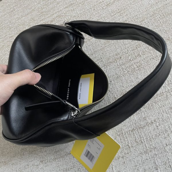 Marc Jacobs Handbag Early Spring 2023 New Nappa Leather Soft And Delicate Dust Bag Black - Image 9
