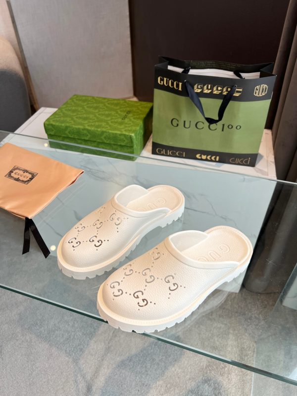 Gucci GG Slides perforated carved shoes White - Image 4