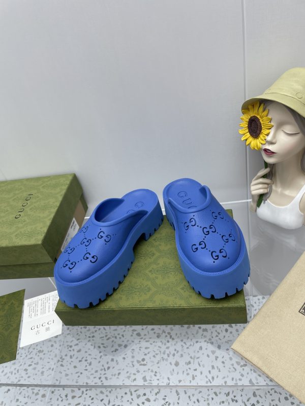 Gucci GG Slides perforated carved shoes blue - Image 3