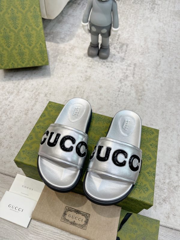 Gucci Gucci spring summer slippers sandals silver