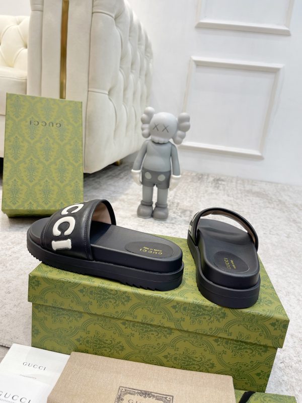 Gucci Gucci spring summer slippers sandals black - Image 3