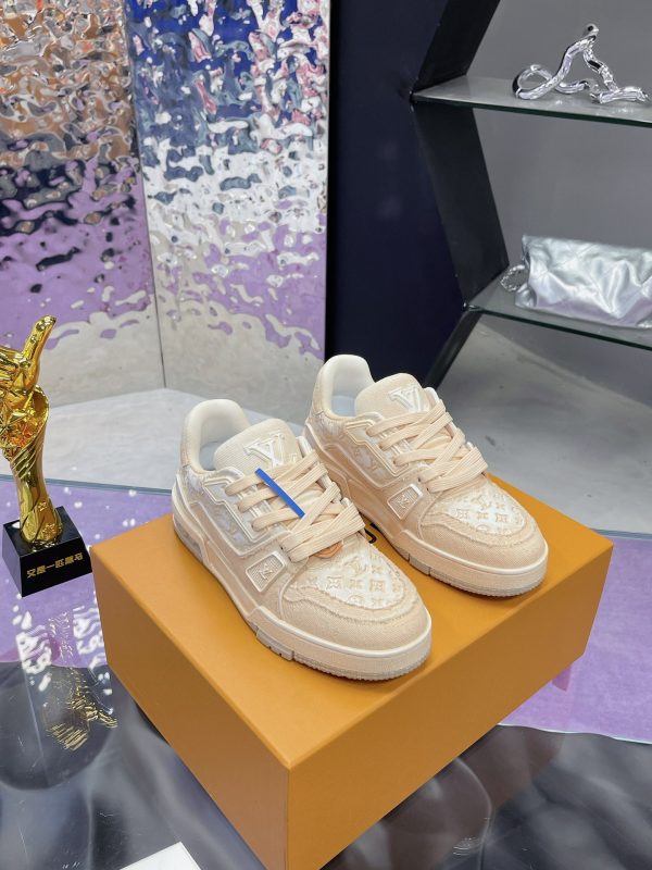 Louis Vuitton Trainer Maxi sneakers series A