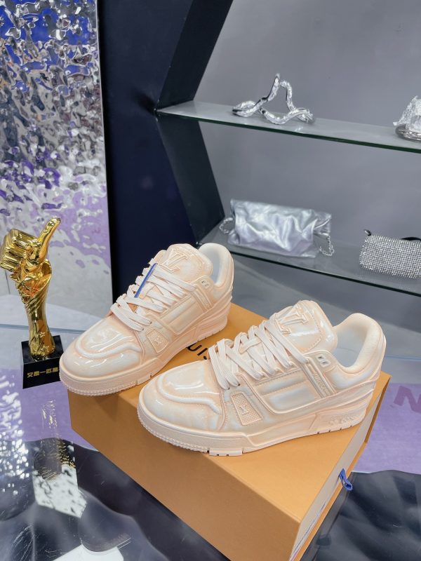 Louis Vuitton Trainer Maxi sneakers series Monogram floral dwelling C - Image 3
