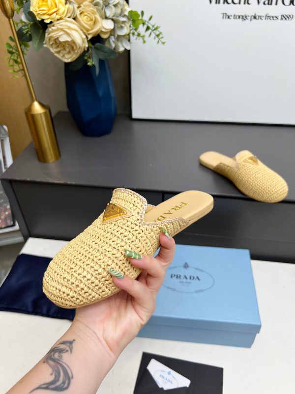 Prada’s ultra-hot flat slippers are a retro-chic and avant-garde pairing B - Image 9
