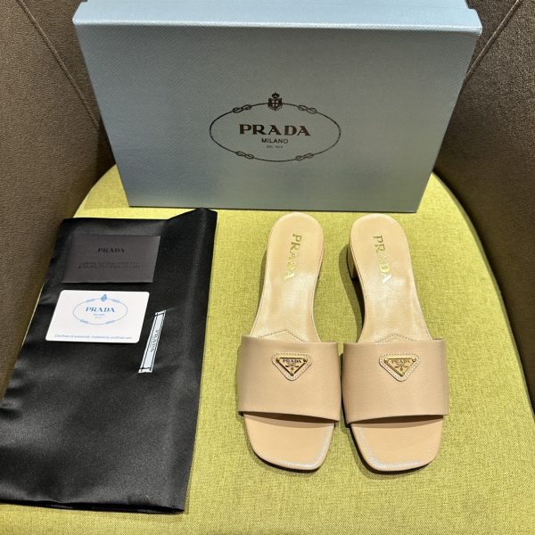 Prada Spring Summer 2024SS New Saffiano patent leather mid-heeled slippers B