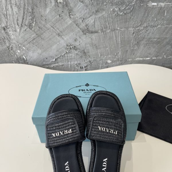 Prada 2024 popular straw series of must-have slippers A - Image 4