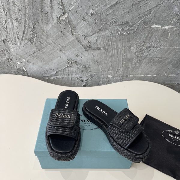 Prada 2024 popular straw series of must-have slippers A - Image 6