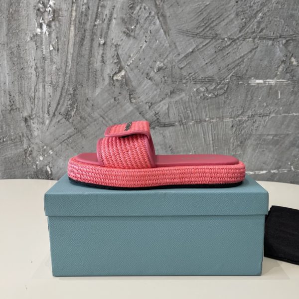 Prada 2024 popular straw series of must-have slippers Red - Image 2