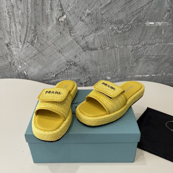 Prada 2024 popular straw series of must-have slippers  yellow - Image 5