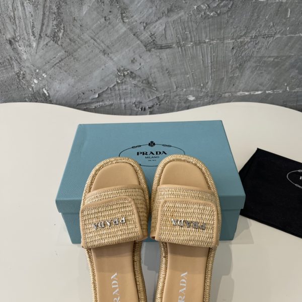 Prada 2024 popular straw series of must-have slippers C - Image 4