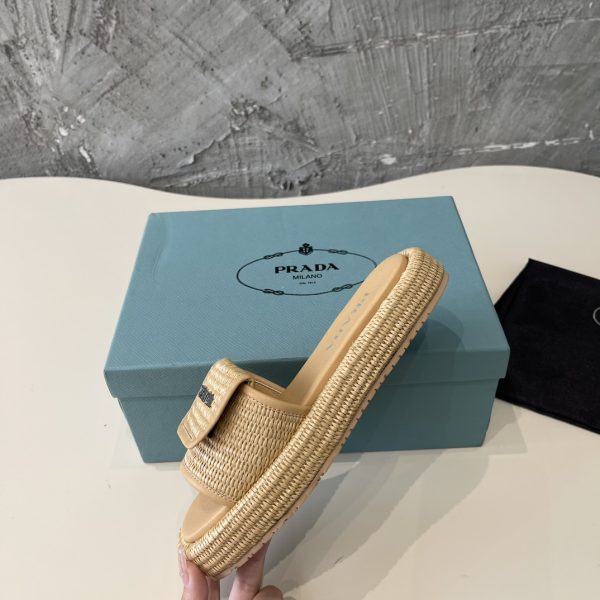 Prada 2024 popular straw series of must-have slippers C - Image 8