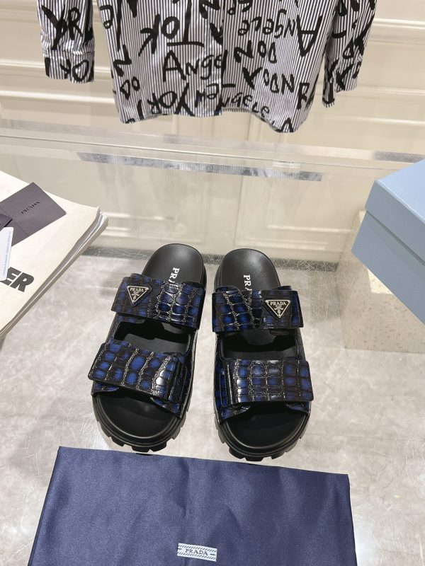Prada Spring/Summer 2024 New Sandals Double-breasted/Velcro slippers for couples black - Image 8
