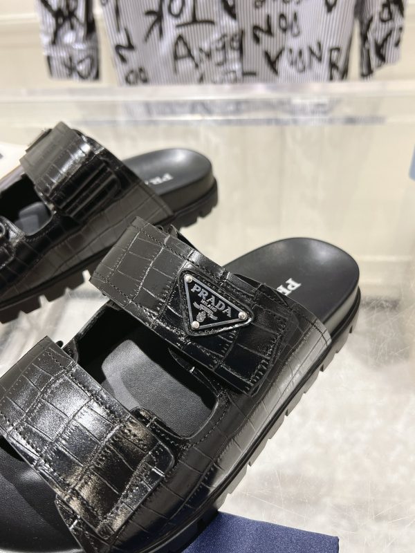 Prada Spring/Summer 2024 New Sandals Double-breasted/Velcro slippers for couples A - Image 7