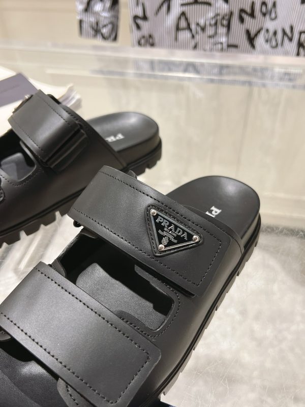Prada Spring/Summer 2024 New Sandals Double-breasted/Velcro slippers for couples C - Image 7