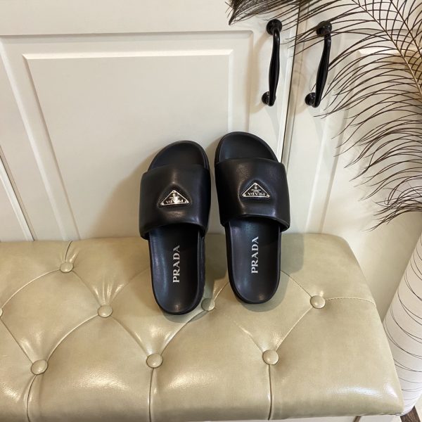 Prada’s new slippers in sheepskin black - Image 5
