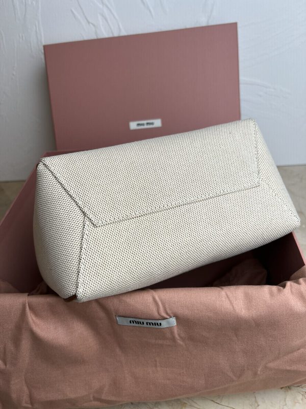 Miumiu launches new IVY basket handbag C M-288 - Image 9