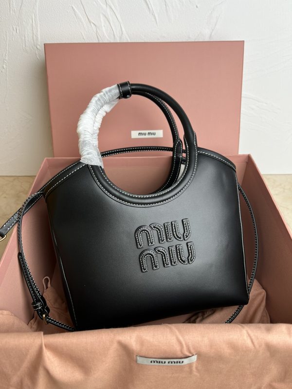 Miumiu launches new IVY basket cowhide leather handbag M-288 black