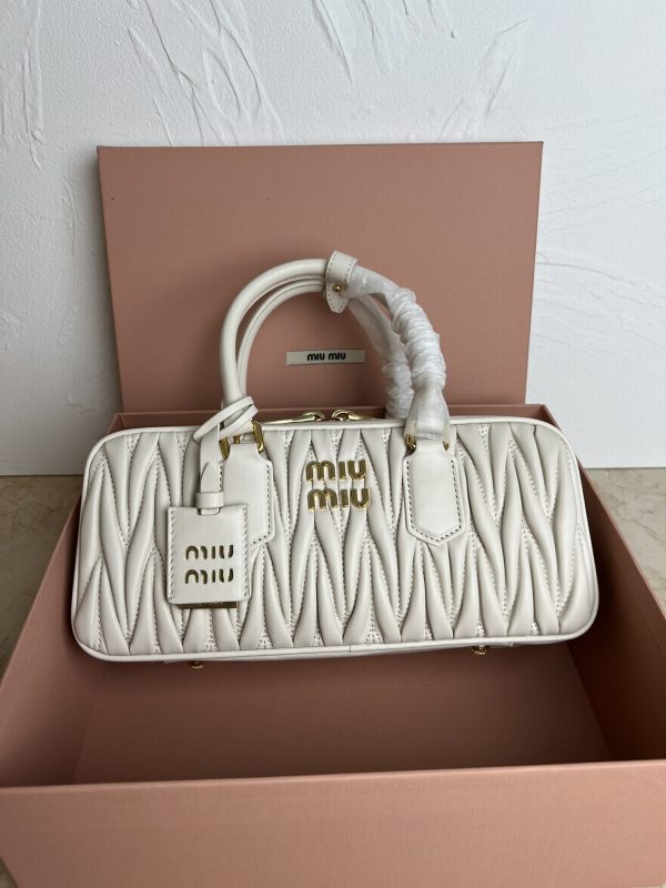Miumiu new bowling bag white D 5BB148