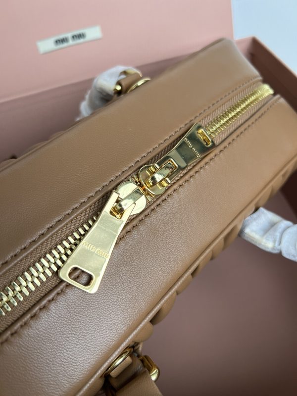 Miumiu new bowling bag E 5BB148 - Image 6